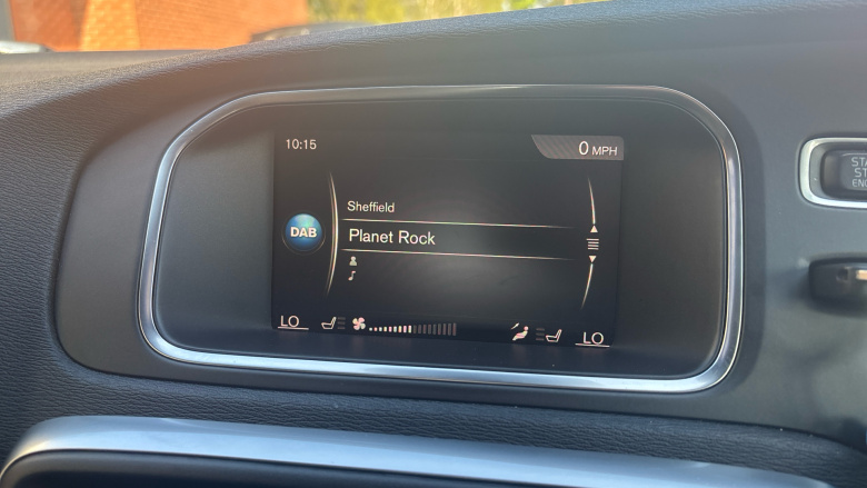 Volvo V40 T2 [122] R DESIGN Pro 5dr Geartronic Petrol Hatchback